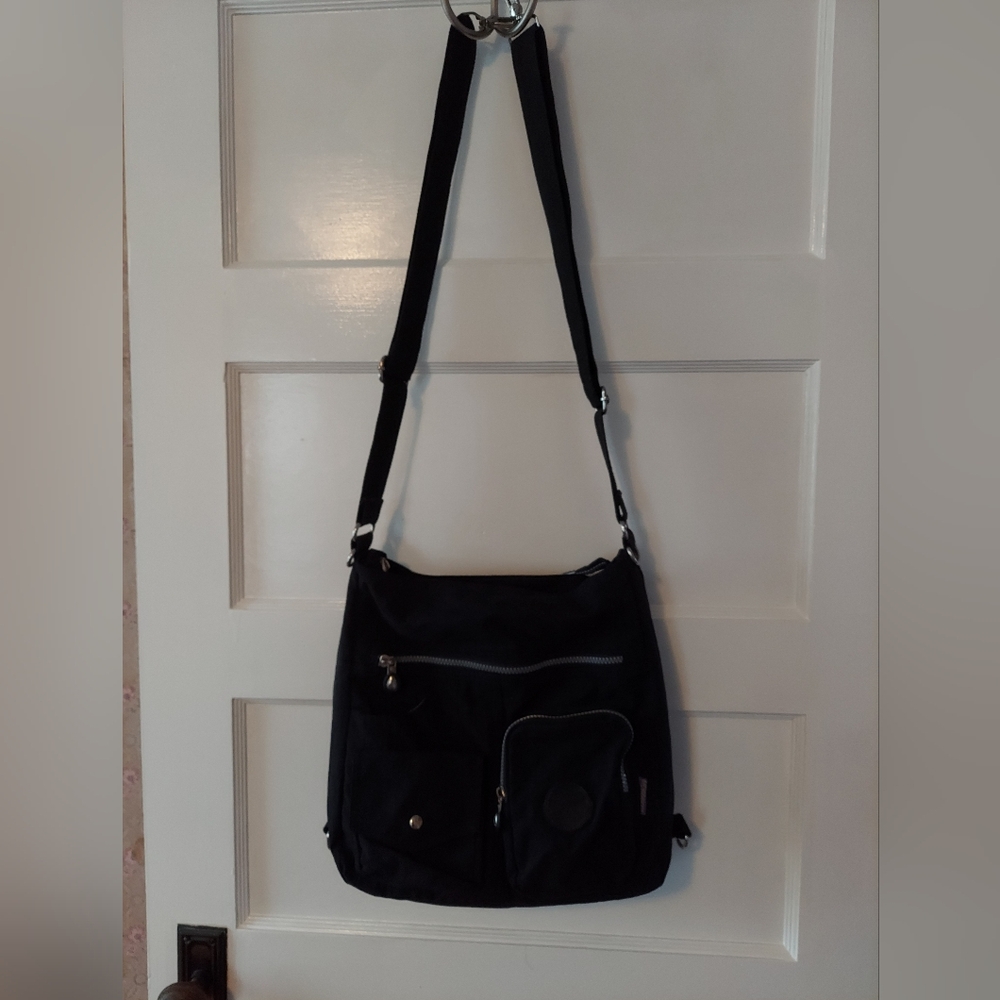 Jinqiaoer Black Shoulder Bag
